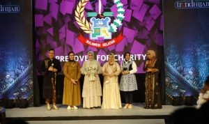 Ketua TP-PKK Palopo Jadi Peserta Preloved Charity and Fashion Show oleh Dekranasda Sulsel