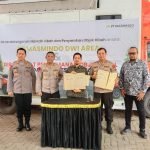 MDA-Polda Sulsel Teken Naskah Hibah dan Serahkan Hibah Kendaraan Operasional